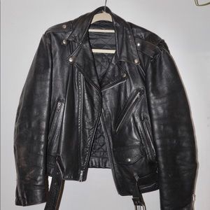 Vintage leather moto jacket - FIRE!